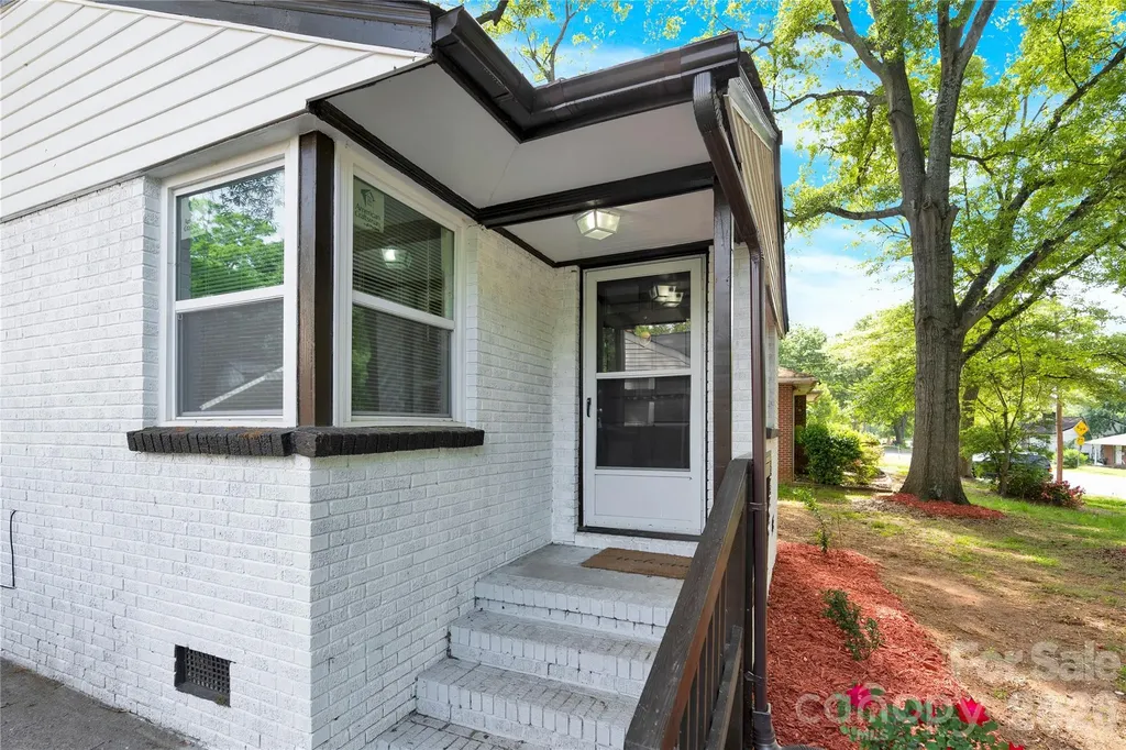 3300 Bonaire Drive Charlotte NC 28208