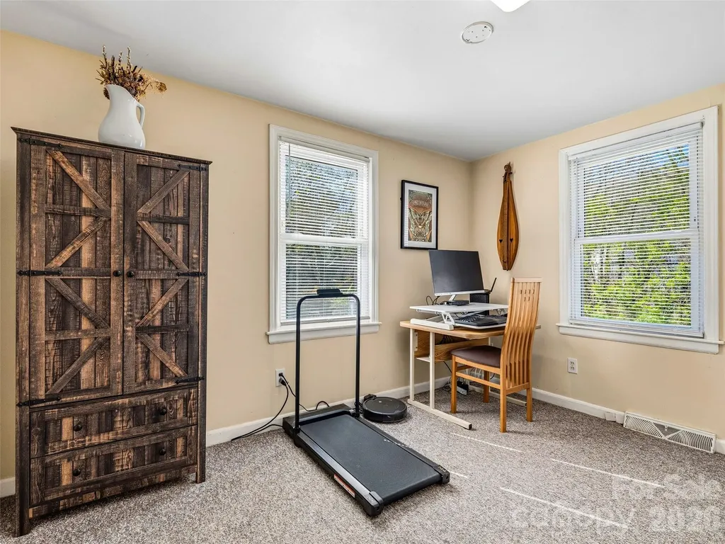 125 Lower Edgewood Road Candler NC 28715