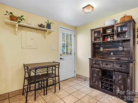 125 Lower Edgewood Road Candler NC 28715