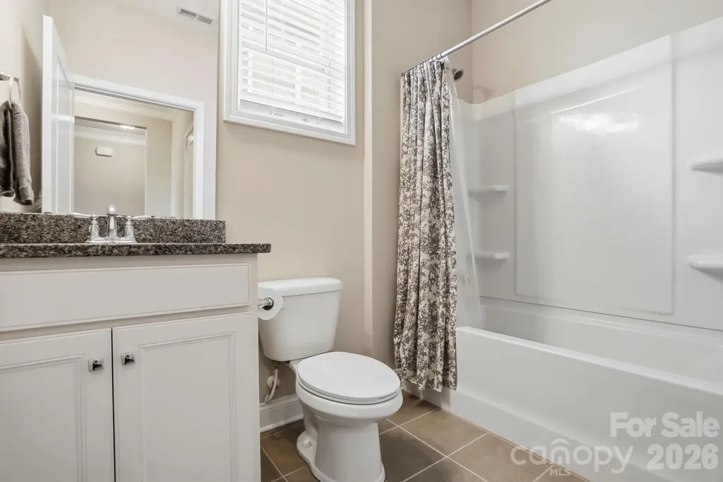 5032 Lydney Circle Waxhaw NC 28173