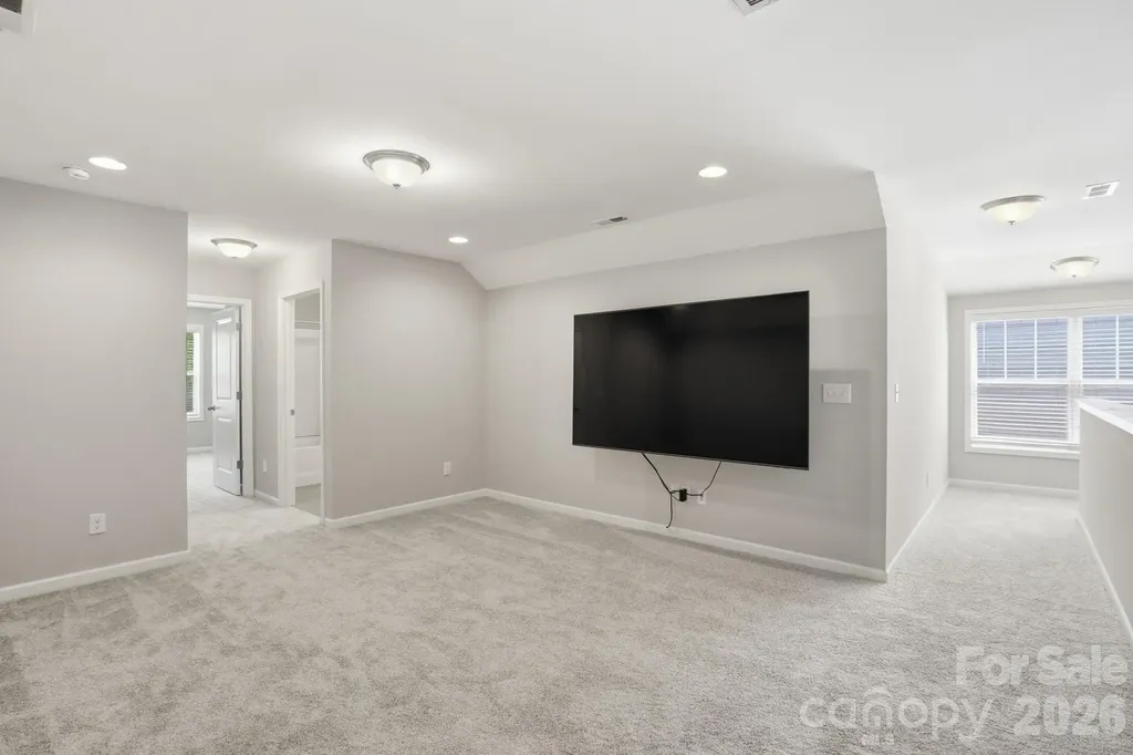 5032 Lydney Circle Waxhaw NC 28173