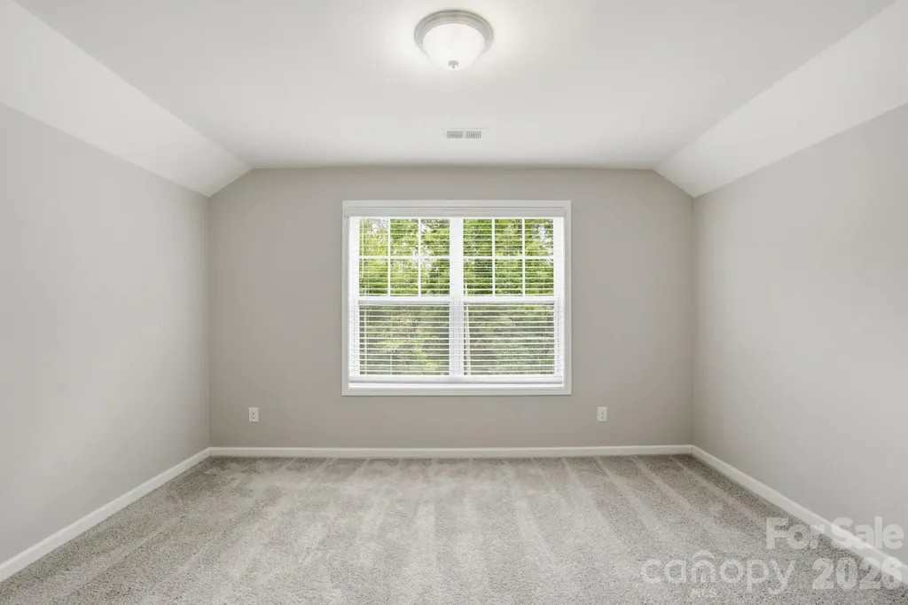 5032 Lydney Circle Waxhaw NC 28173