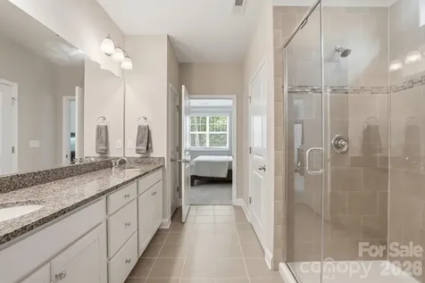 5032 Lydney Circle Waxhaw NC 28173