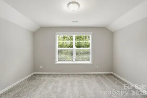 5032 Lydney Circle Waxhaw NC 28173
