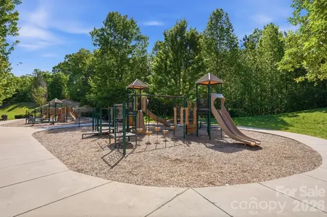 5032 Lydney Circle Waxhaw NC 28173