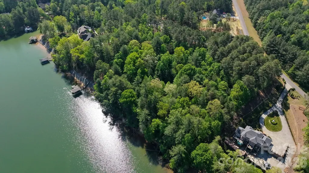 105 Beacon Ridge Drive Connelly Springs NC 28612
