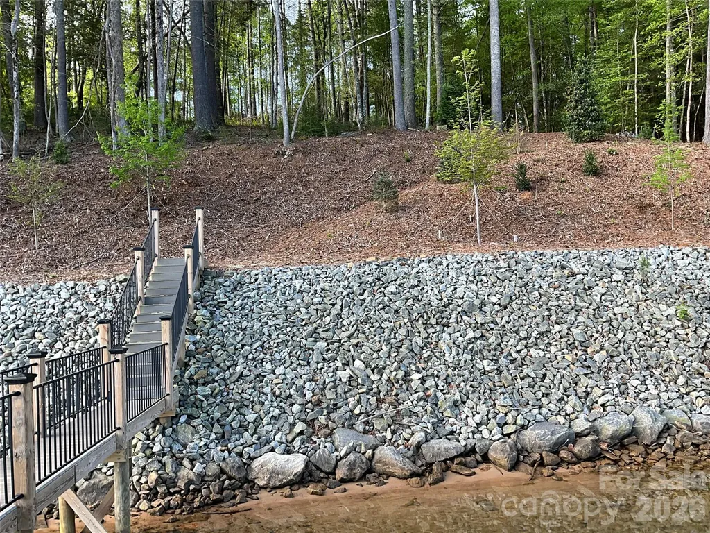 105 Beacon Ridge Drive Connelly Springs NC 28612