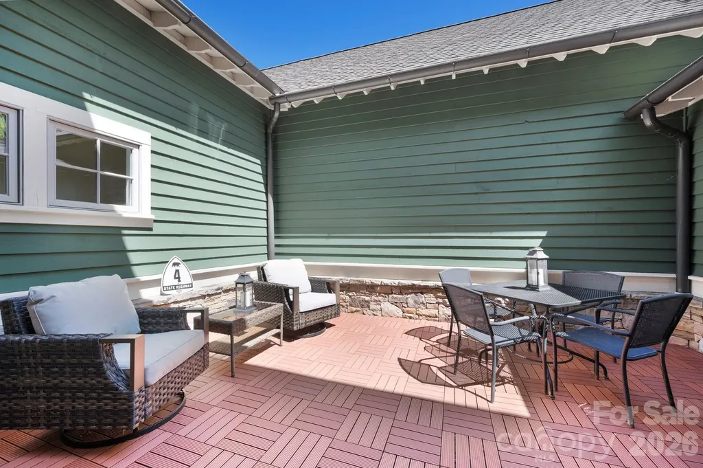 4 Fitzgerald Road Black Mountain NC 28711