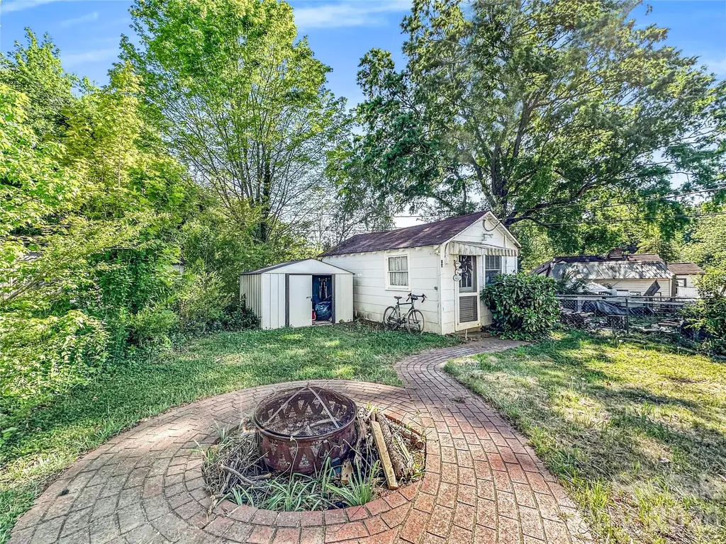 516 Margaret Drive Statesville NC 28677