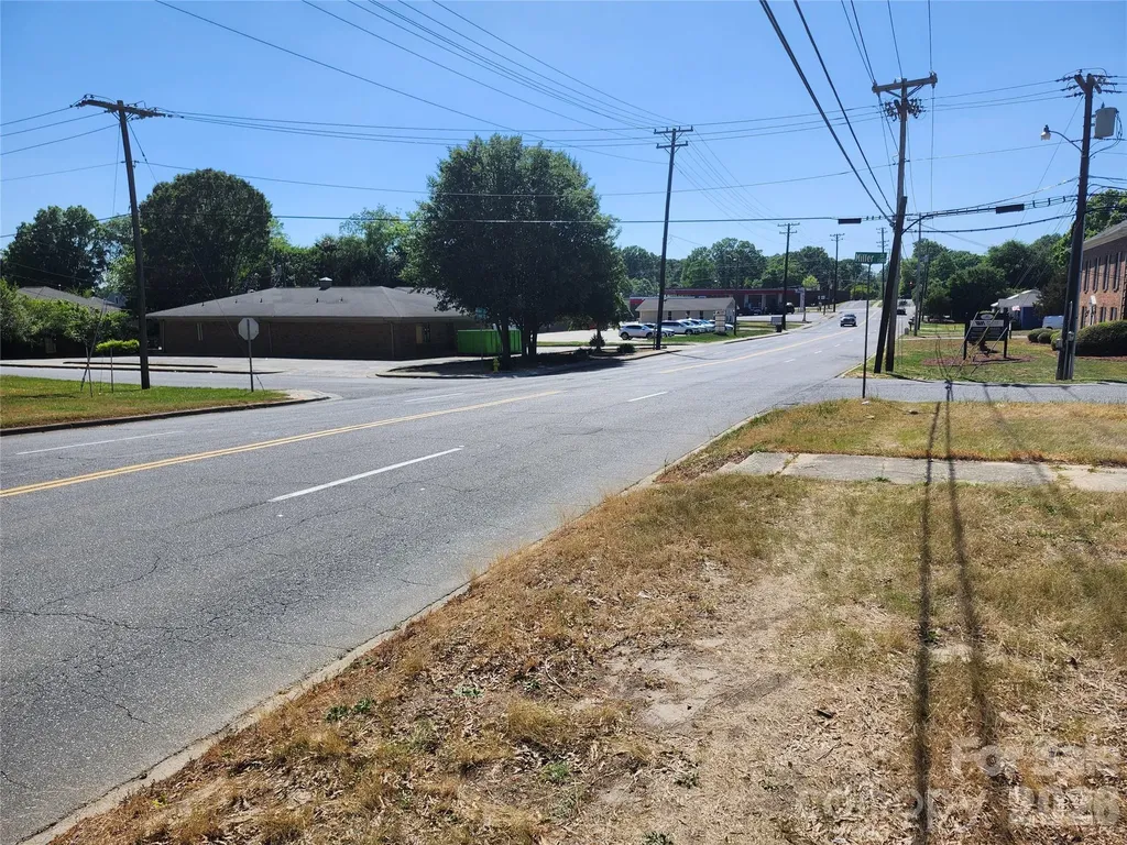 201 E Phifer Street Monroe NC 28110