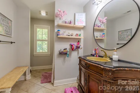 218 Kaitlyn Lane Kings Mountain NC 28086