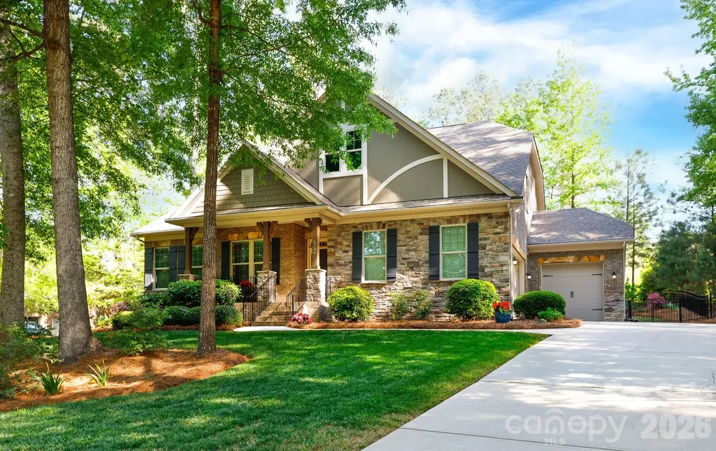 6704 Montgomery Road Lake Wylie SC 29710