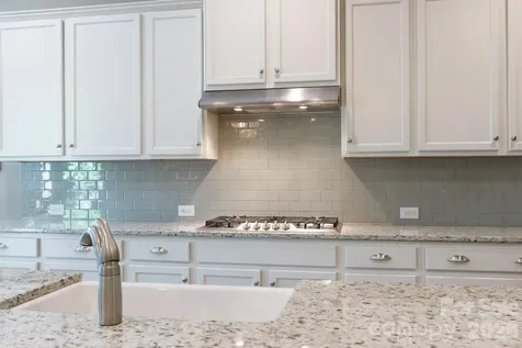 6704 Montgomery Road Lake Wylie SC 29710