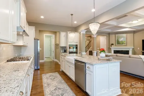 6704 Montgomery Road Lake Wylie SC 29710