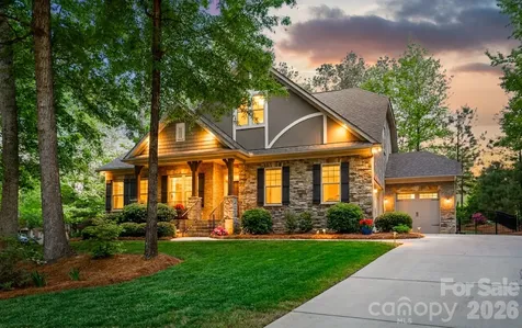 6704 Montgomery Road Lake Wylie SC 29710