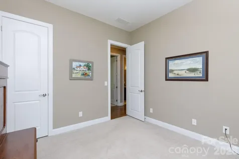 6704 Montgomery Road Lake Wylie SC 29710