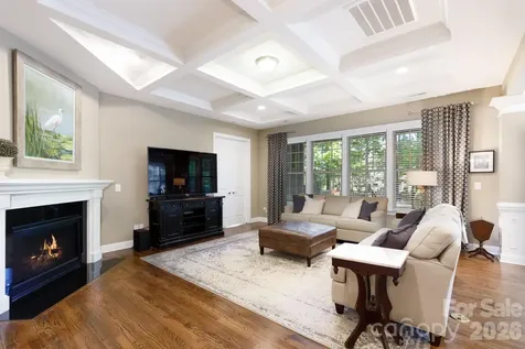 6704 Montgomery Road Lake Wylie SC 29710