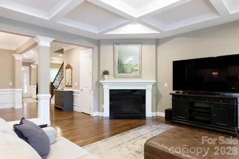 6704 Montgomery Road Lake Wylie SC 29710