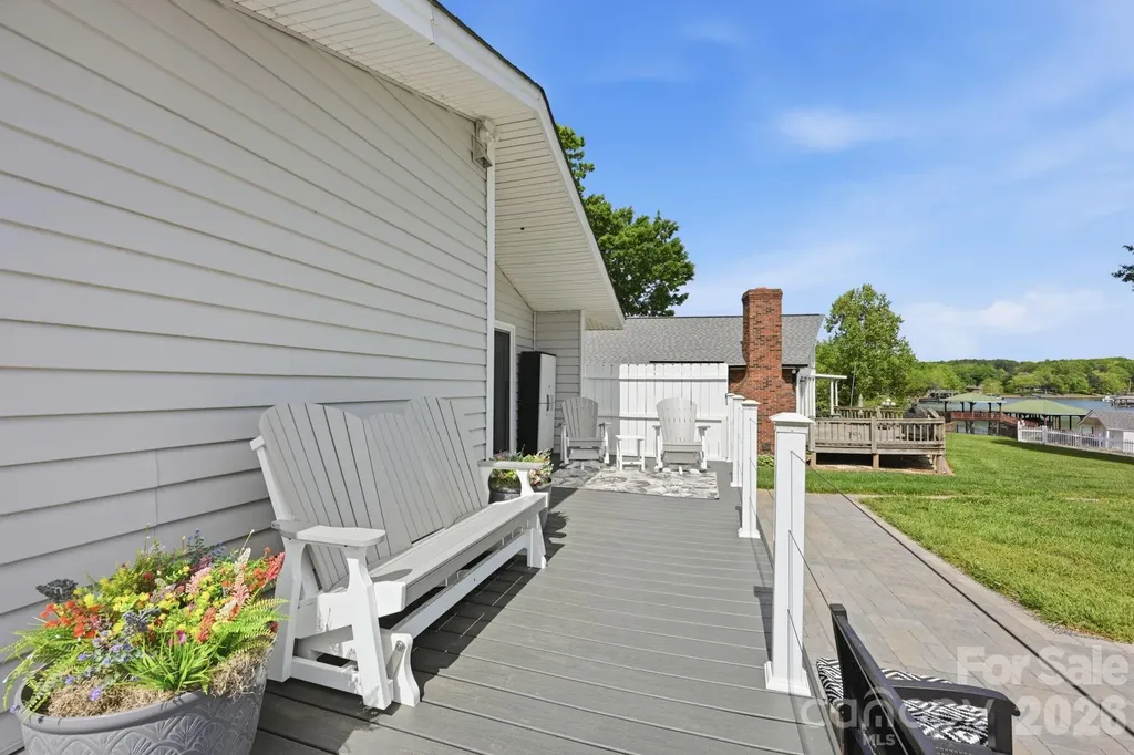 8029 Lucky Creek Lane Denver NC 28037
