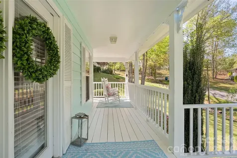 119 Friendly Lane Asheville NC 28806
