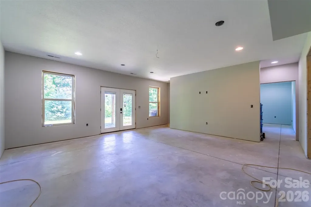 266 Egret Lane Sylva NC 28779
