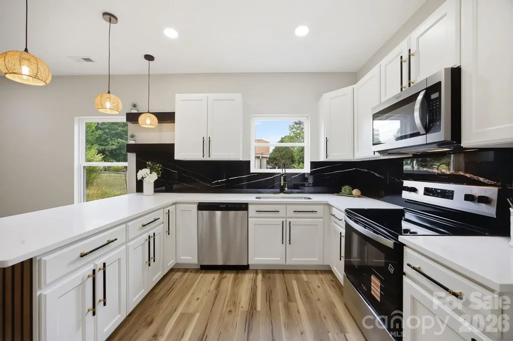 2412 Summit Avenue Kannapolis NC 28081