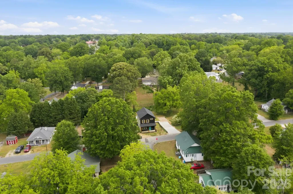 2412 Summit Avenue Kannapolis NC 28081