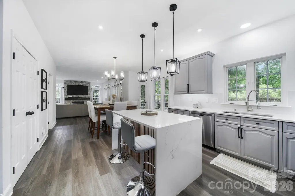 9954 Mitchell Glen Drive Charlotte NC 28277