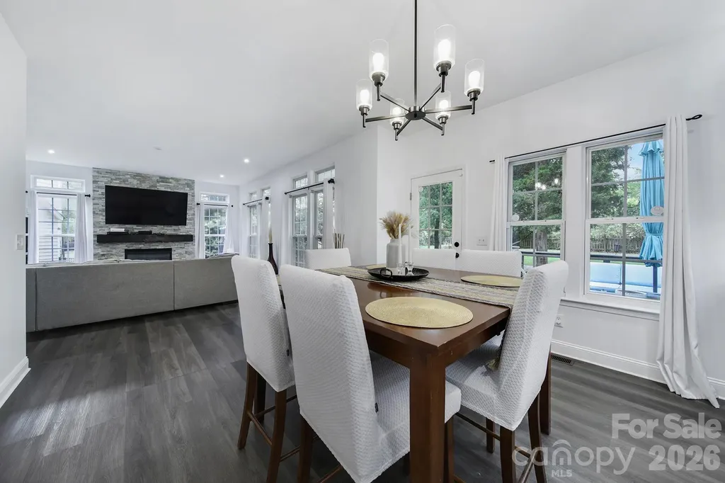 9954 Mitchell Glen Drive Charlotte NC 28277