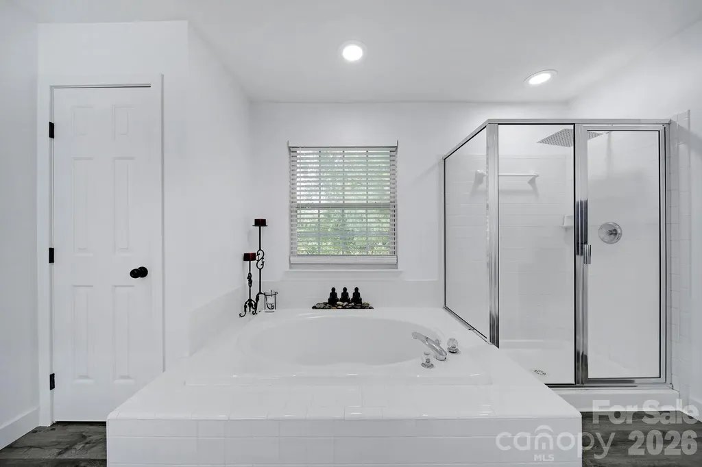 9954 Mitchell Glen Drive Charlotte NC 28277