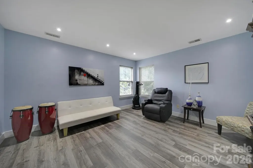 9954 Mitchell Glen Drive Charlotte NC 28277