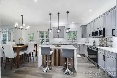 9954 Mitchell Glen Drive Charlotte NC 28277