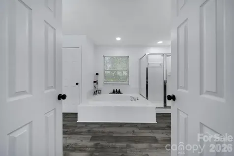 9954 Mitchell Glen Drive Charlotte NC 28277