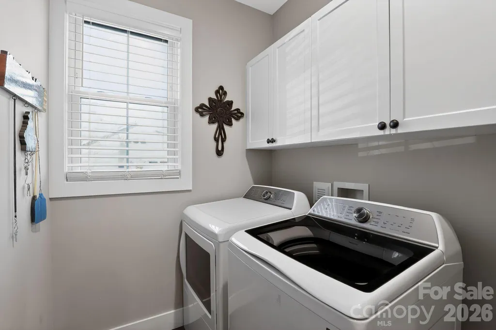 3757 Laurel Park Highway Hendersonville NC 28739