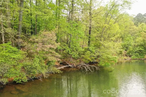 3618 Tee Street Sherrills Ford NC 28673