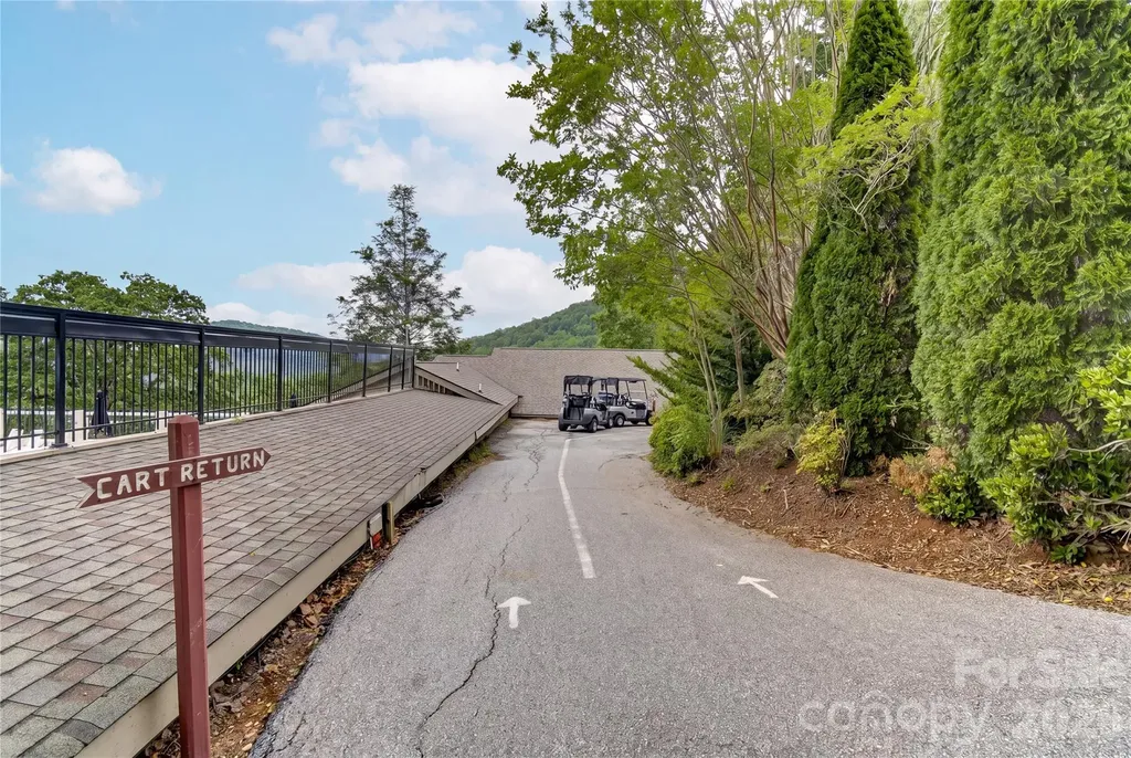 50 Cedar Drive Mills River NC 28759