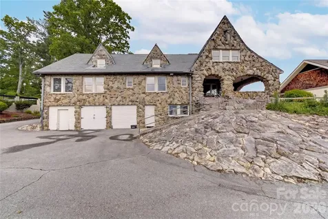 50 Cedar Drive Mills River NC 28759