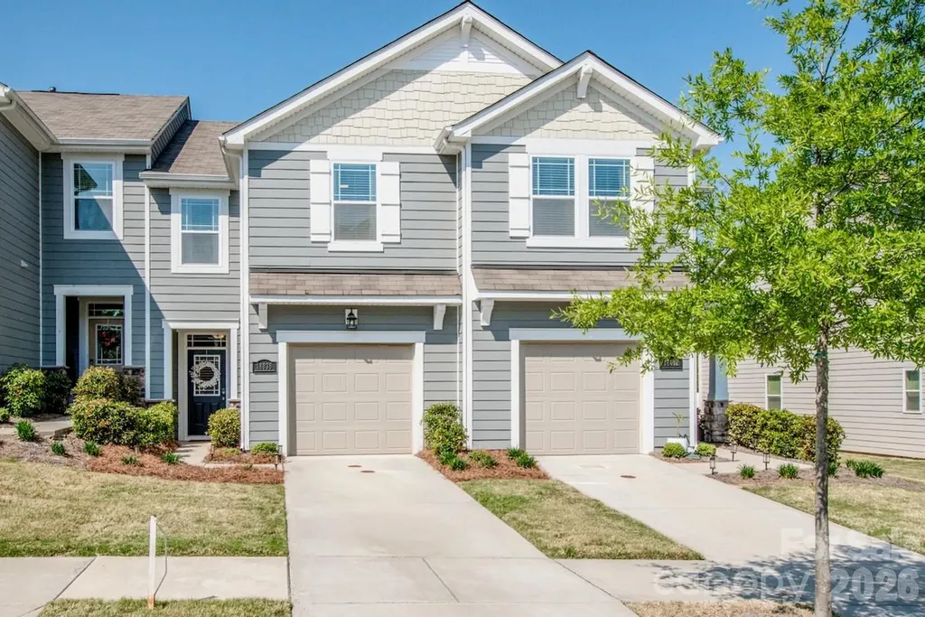 18036 Pear Hawthorne Drive Huntersville NC 28078