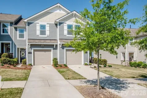 18036 Pear Hawthorne Drive Huntersville NC 28078