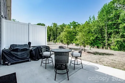 18036 Pear Hawthorne Drive Huntersville NC 28078