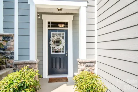 18036 Pear Hawthorne Drive Huntersville NC 28078