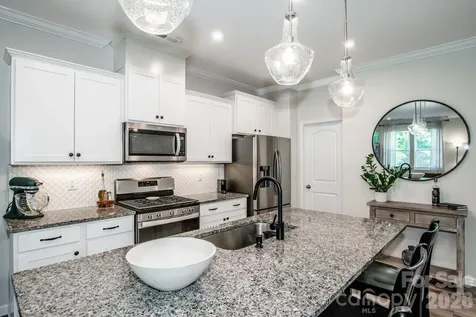 18036 Pear Hawthorne Drive Huntersville NC 28078