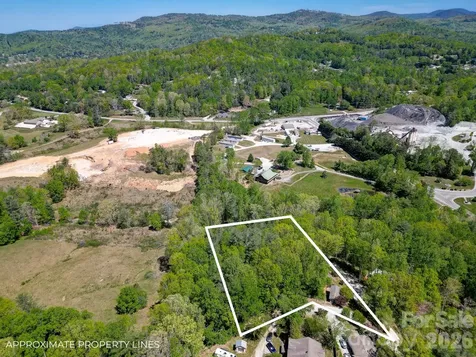 99999 Hicks Mountain Road Hendersonville NC 28792