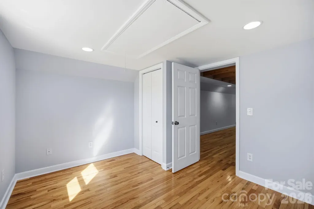 29 Small Mountain Drive Asheville NC 28805