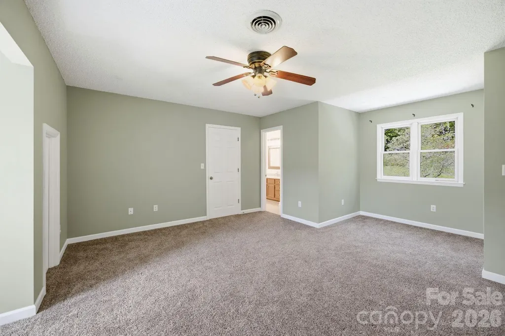 29 Small Mountain Drive Asheville NC 28805