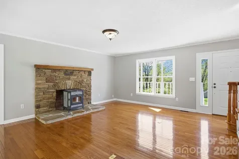 29 Small Mountain Drive Asheville NC 28805