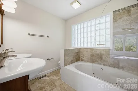 29 Small Mountain Drive Asheville NC 28805