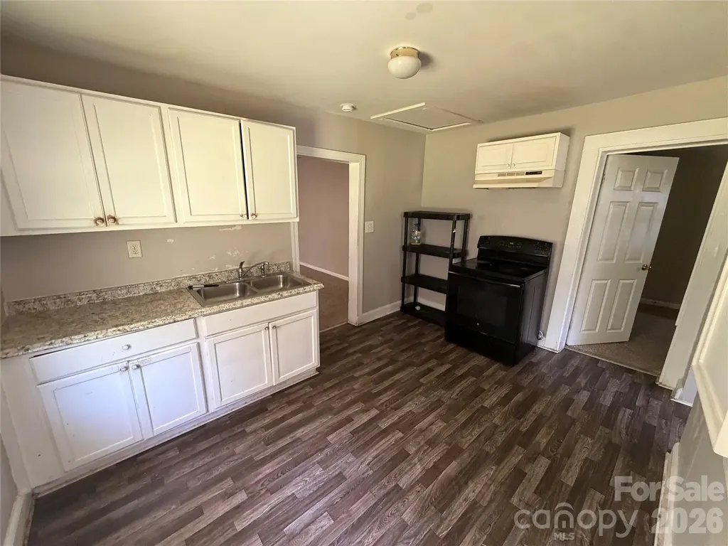 836 S Dalton Street Gastonia NC 28052
