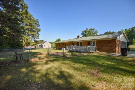 97 Robin Road Wadesboro NC 28170