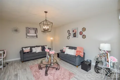 97 Robin Road Wadesboro NC 28170